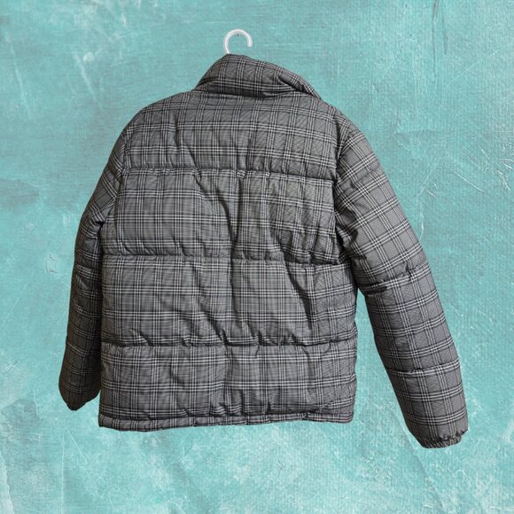 H&M Men’s Black & White Plaid Puffer Jacket – Size Small (NWOT) - Picture 2 of 8
